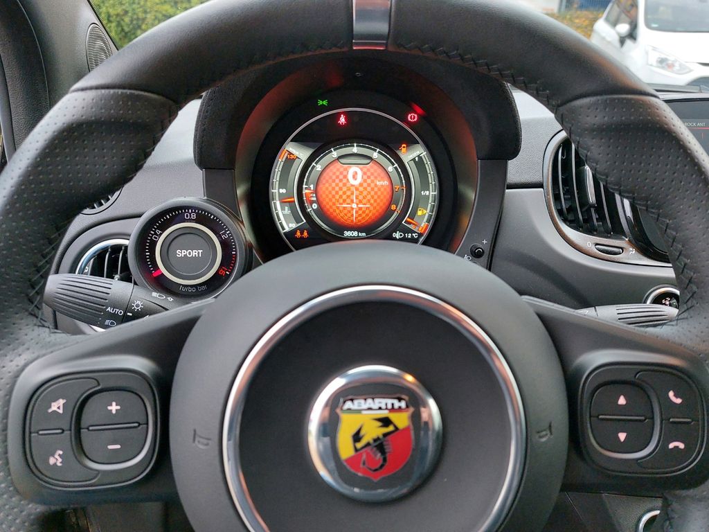 Abarth 595C 2023