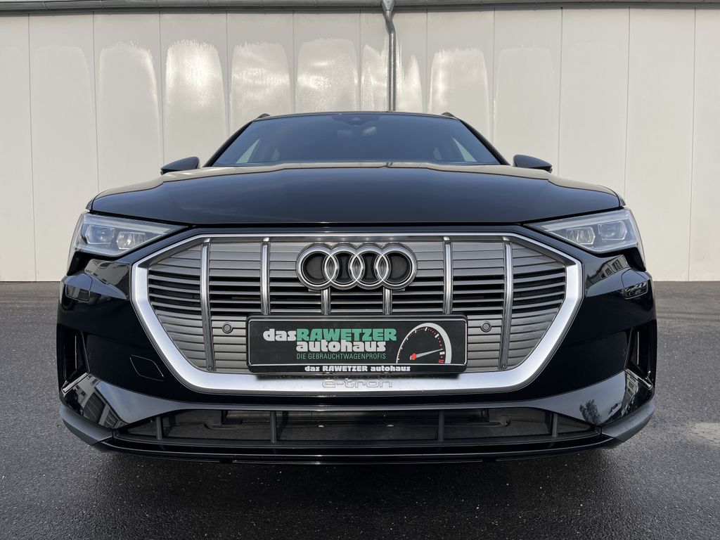 Audi e-tron 2022