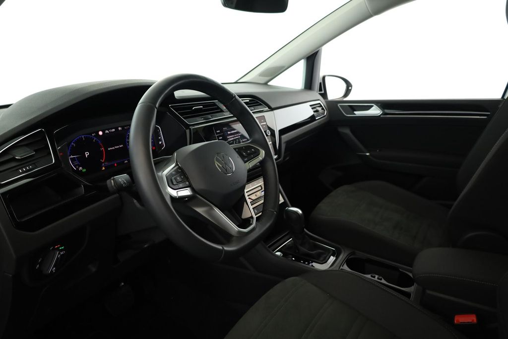 Volkswagen Touran 2025