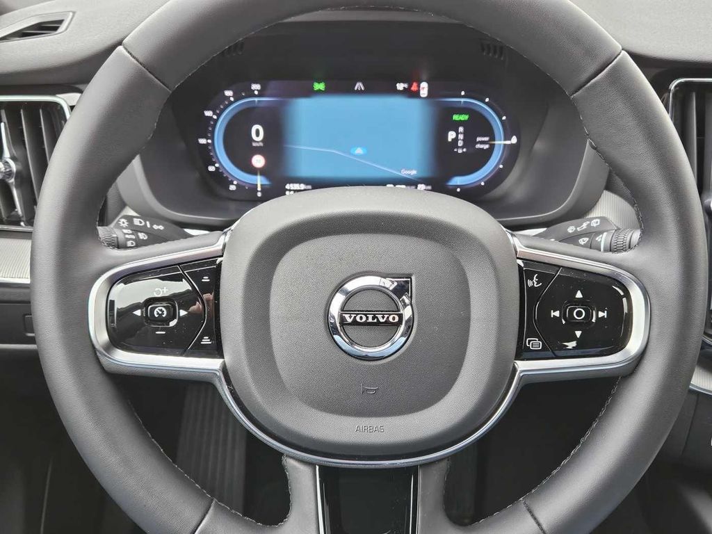 Volvo XC60 2024