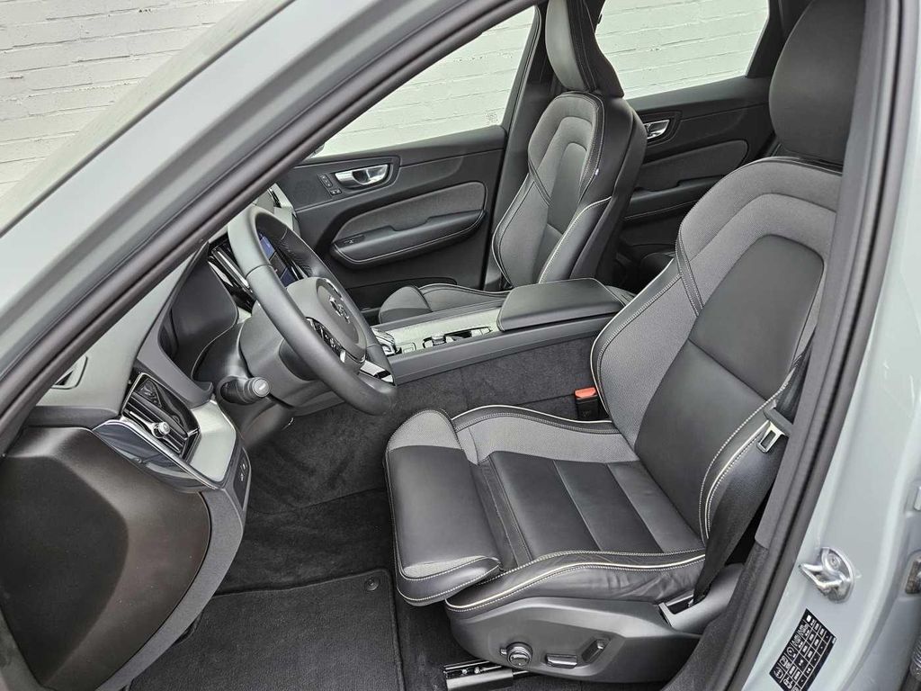 Volvo XC60 2024