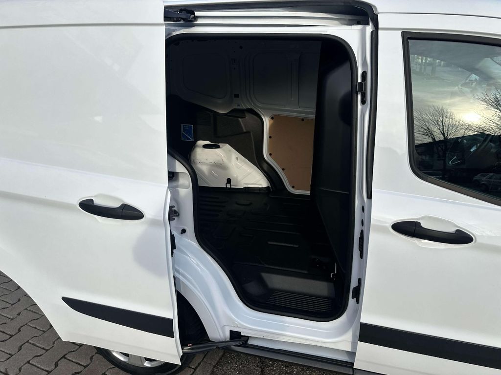 Ford Transit Courier 2022