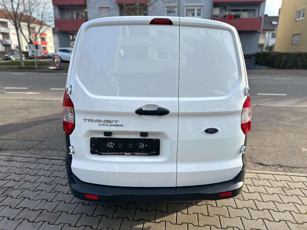 Ford Transit Courier 2022
