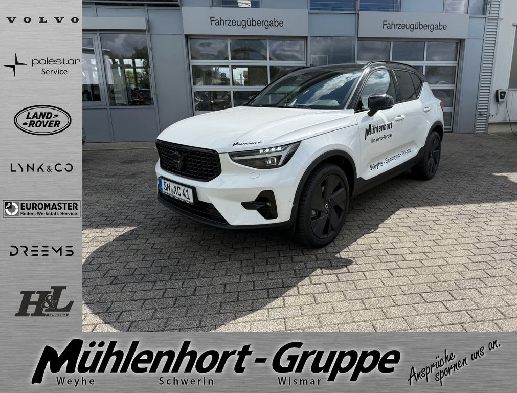 Volvo XC40 2025