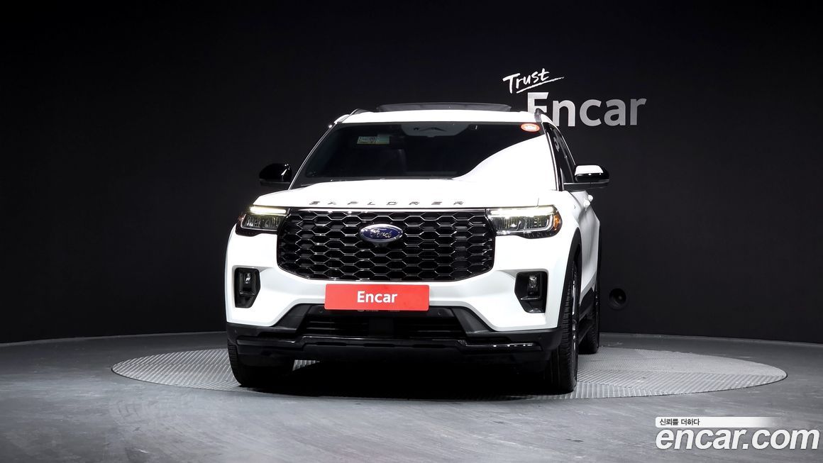 Ford Explorer 2025