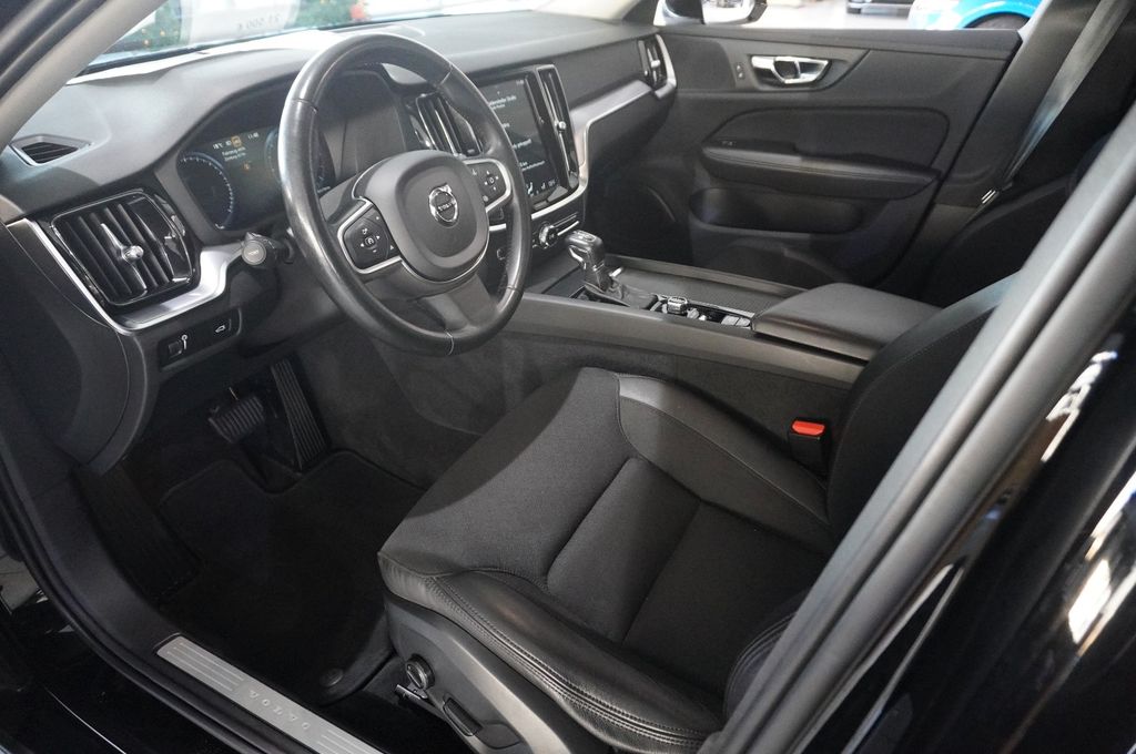 Volvo V60 2019