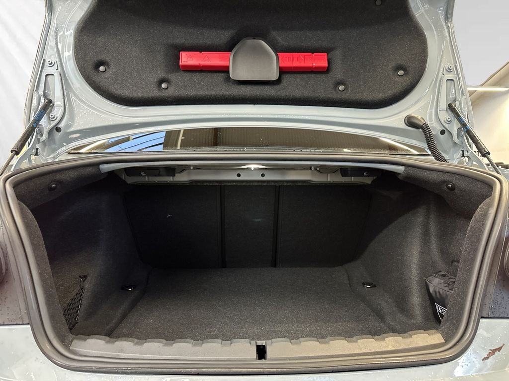 BMW M240i 2025