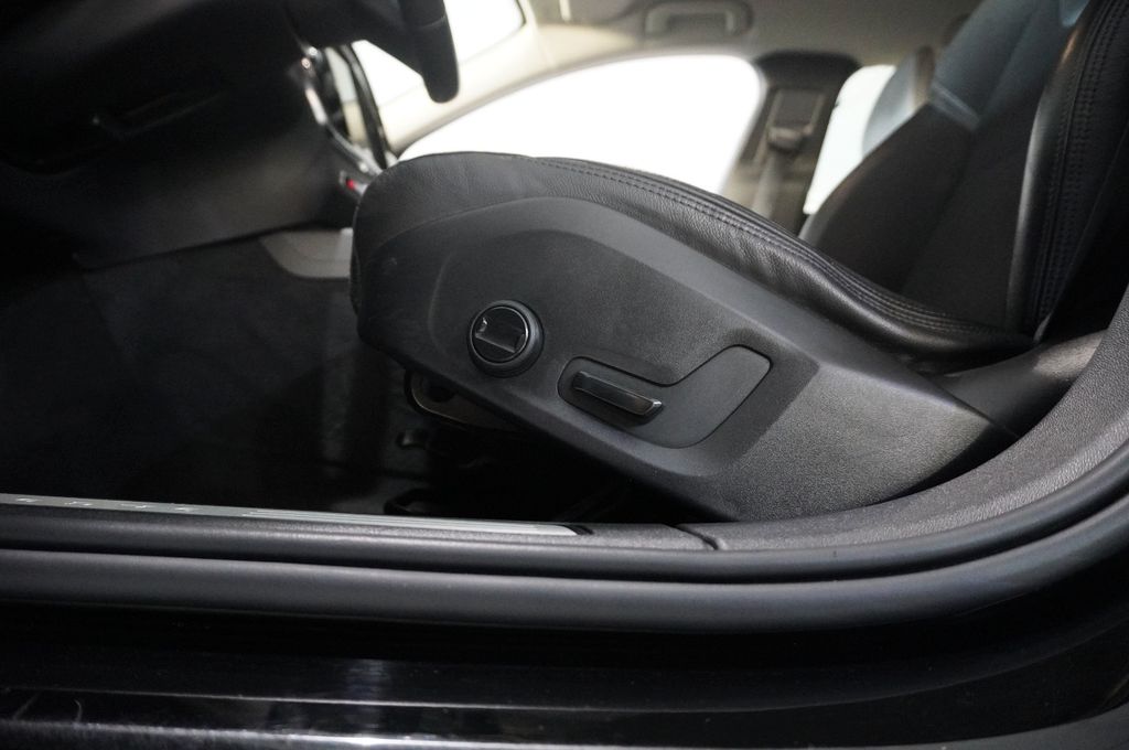 Volvo V60 2019