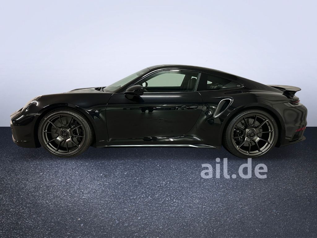 Porsche 992 2025