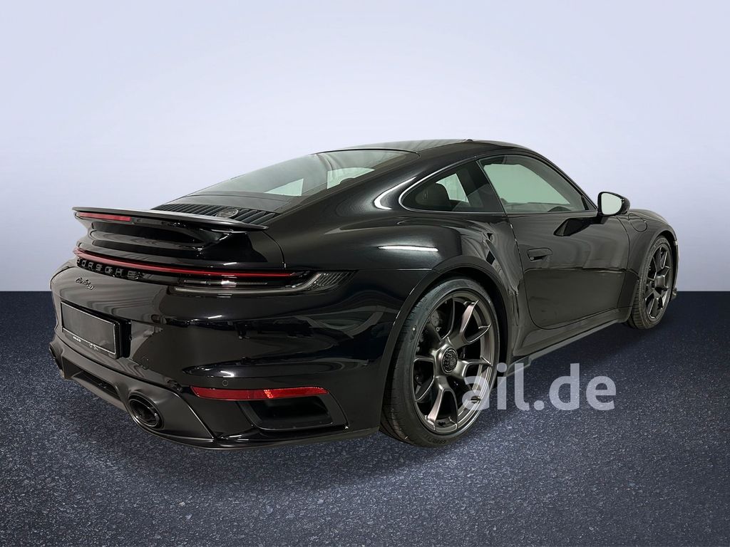 Porsche 992 2025