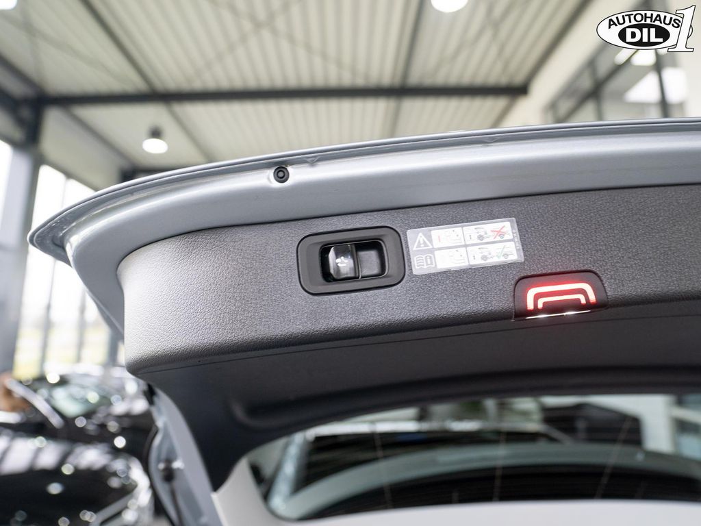 Mercedes-Benz C 220 2023