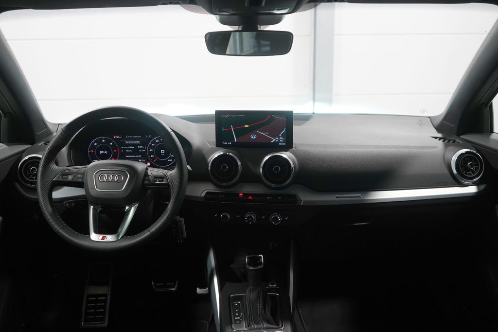 Audi Q2 2024