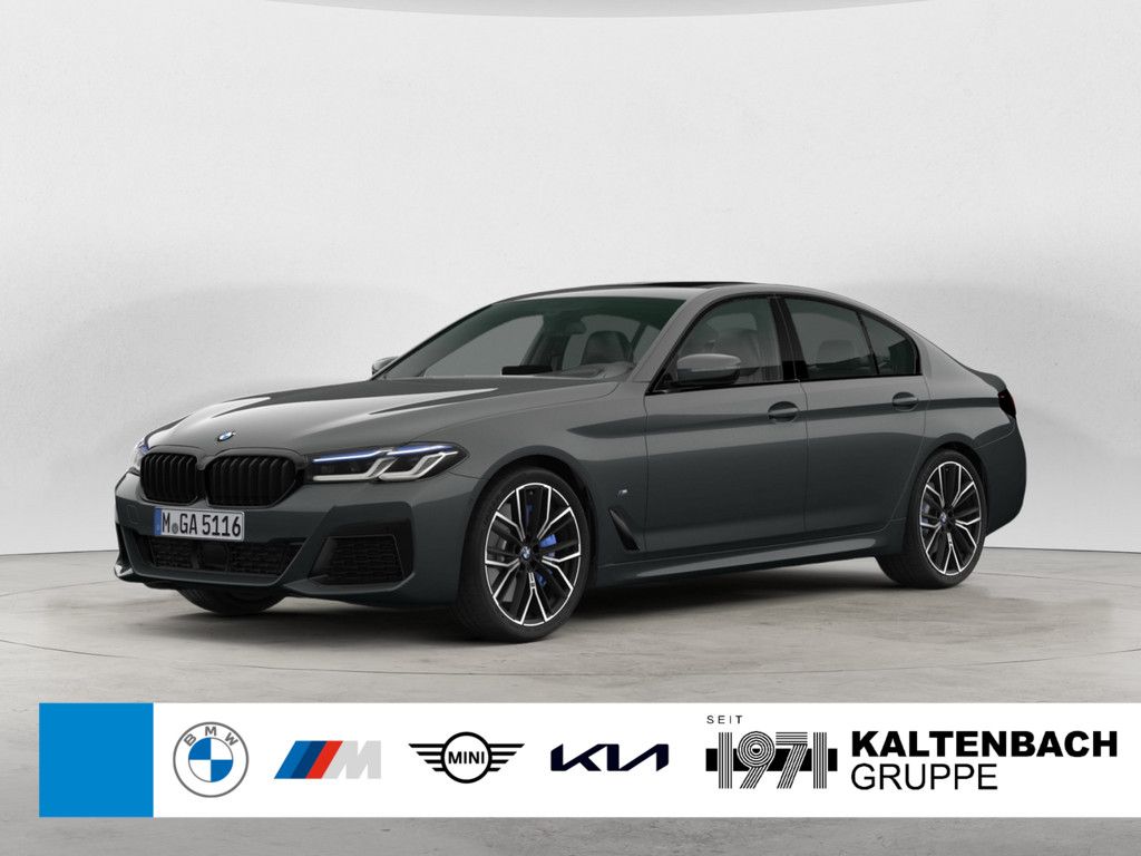 BMW M550 2022