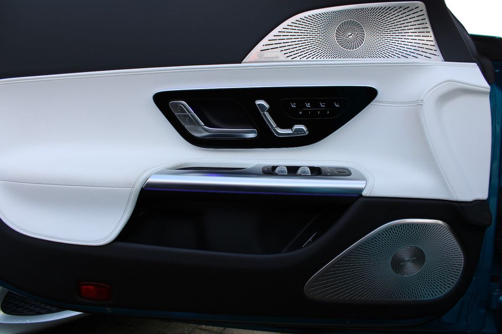 Mercedes-Benz SL 63 AMG 2023