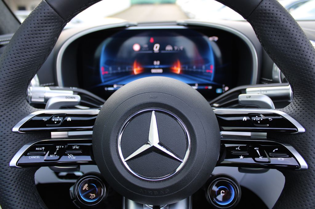 Mercedes-Benz SL 63 AMG 2023