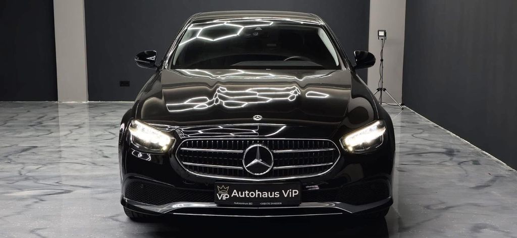 Mercedes-Benz E 300 2021