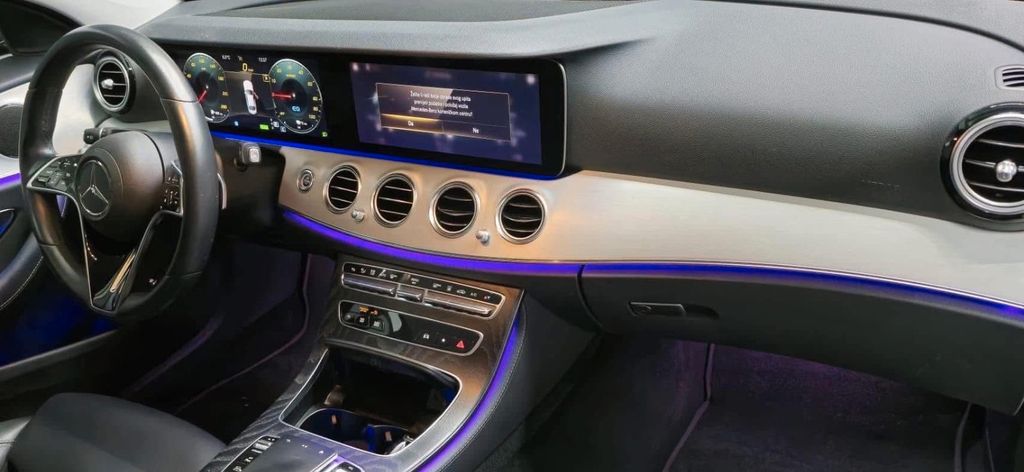 Mercedes-Benz E 300 2021