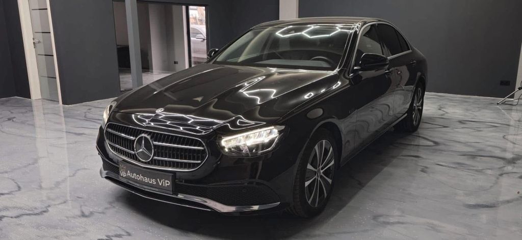 Mercedes-Benz E 300 2021