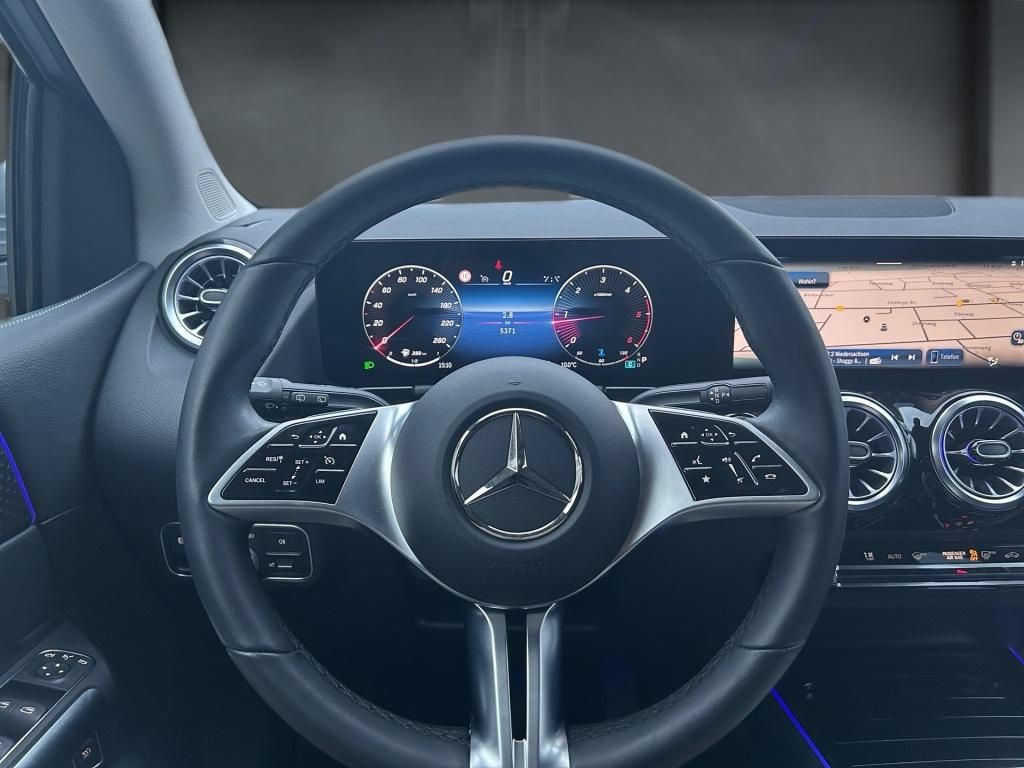 Mercedes-Benz B 200 2024