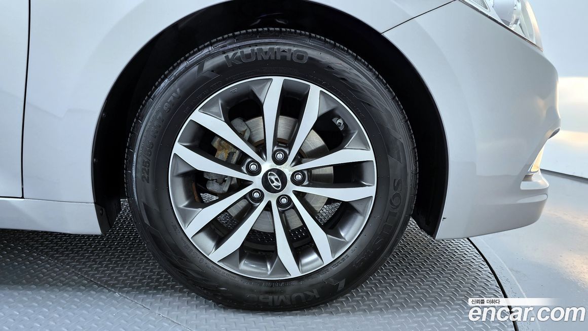 Hyundai Grandeur 2011