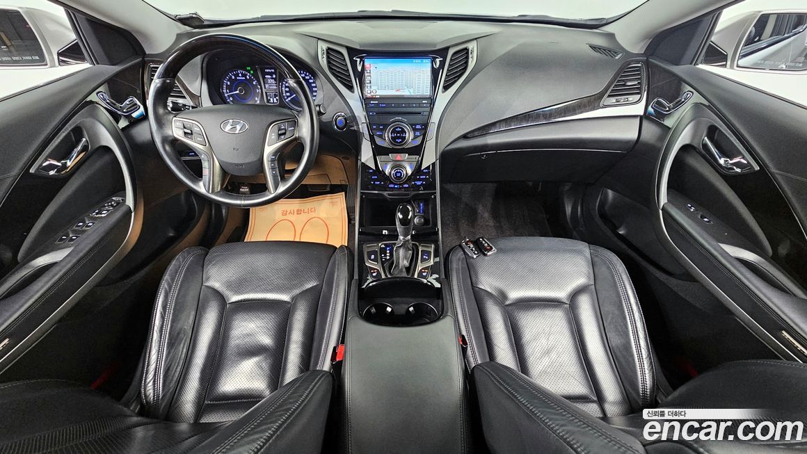 Hyundai Grandeur 2011