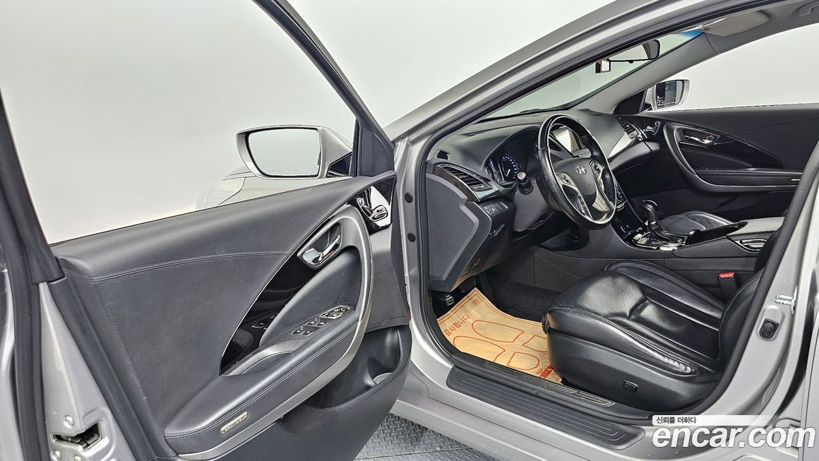 Hyundai Grandeur 2011