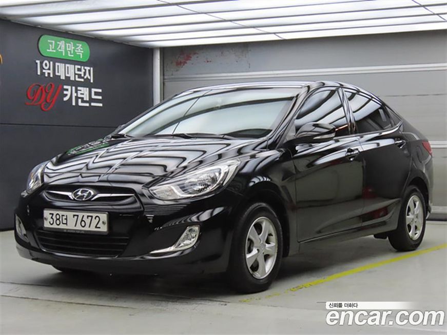 Hyundai Accent 2015