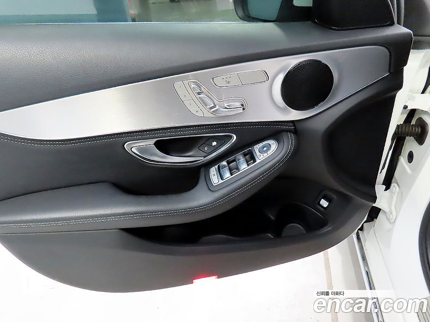 Mercedes-Benz C-Class 2016