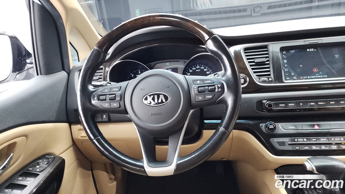 Kia Canival 2019