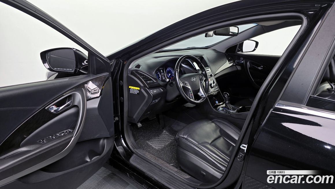 Hyundai Grandeur 2016