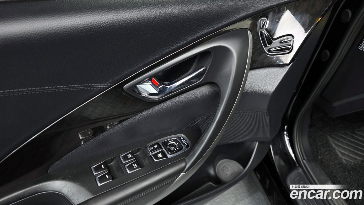 Hyundai Grandeur 2016