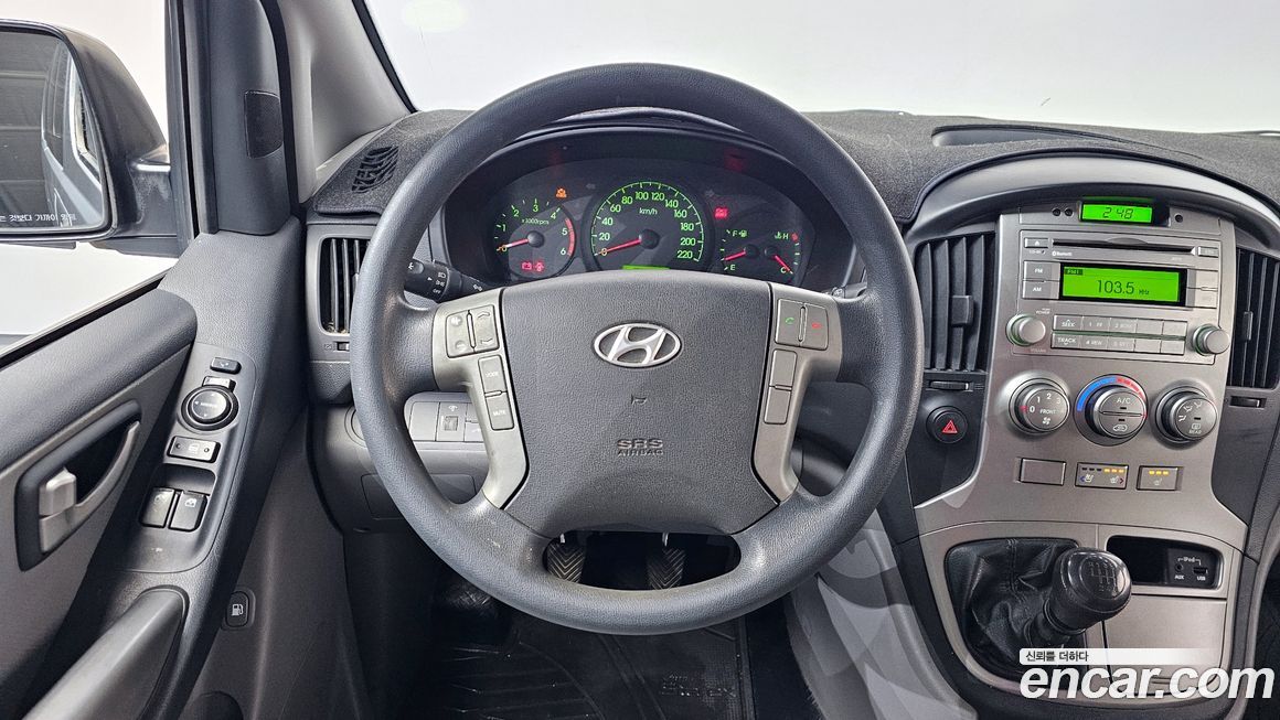 Hyundai Starex 2015