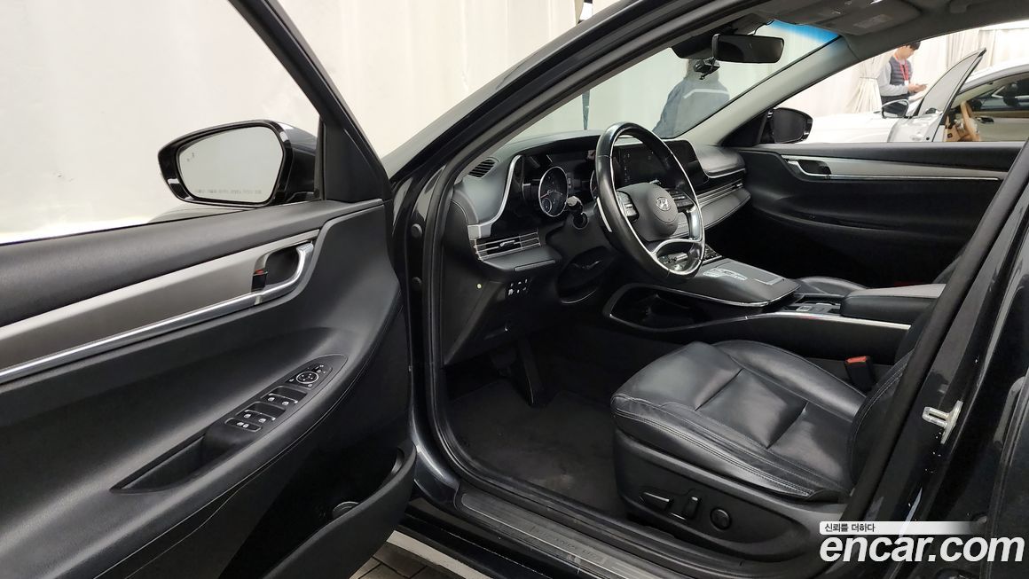 Hyundai Grandeur 2020