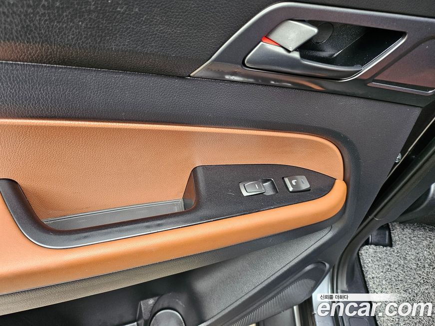 KG_Mobility_Ssangyong Rexton 2020