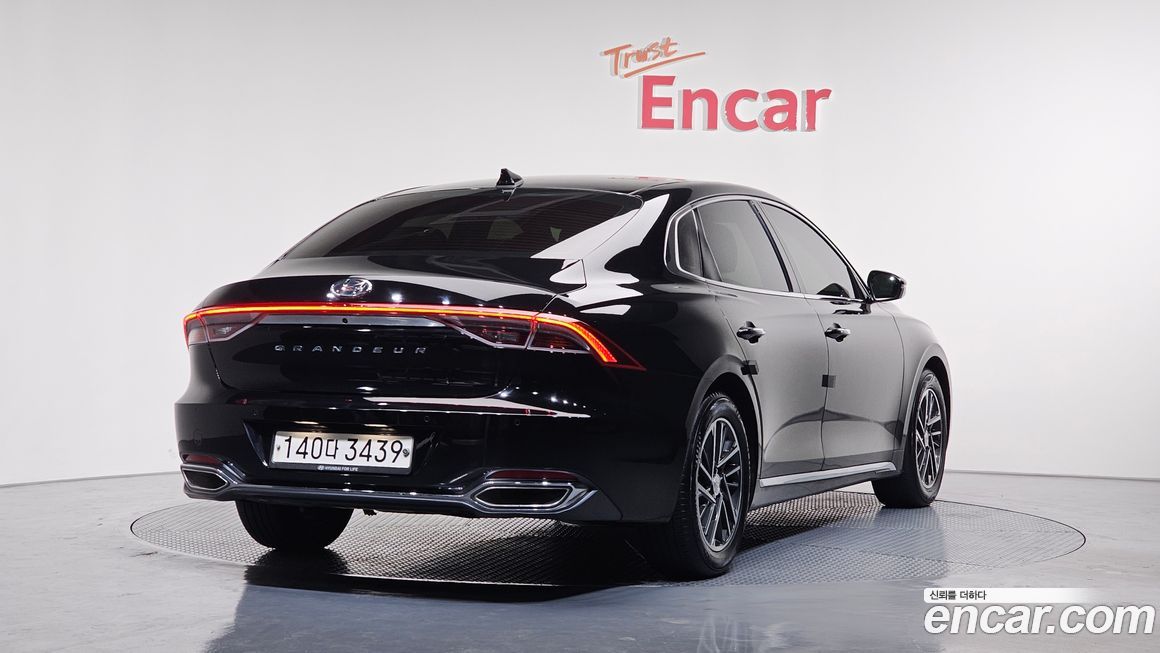 Hyundai Grandeur 2020