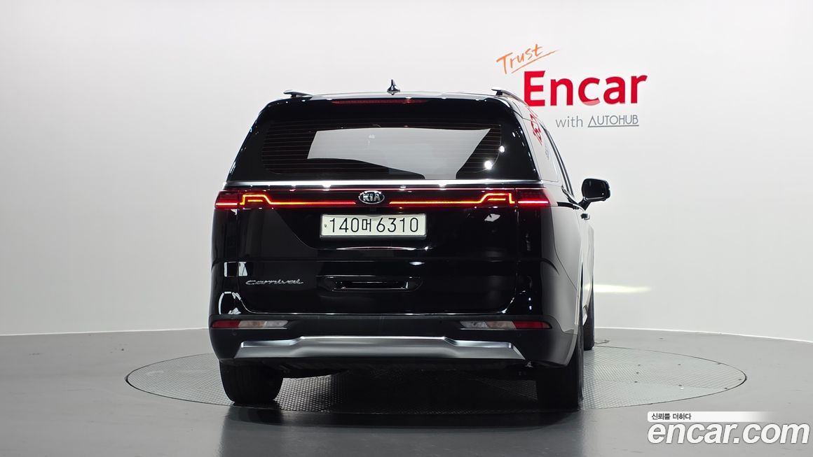 Kia Canival 2021