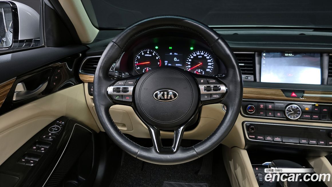 Kia K7 2016
