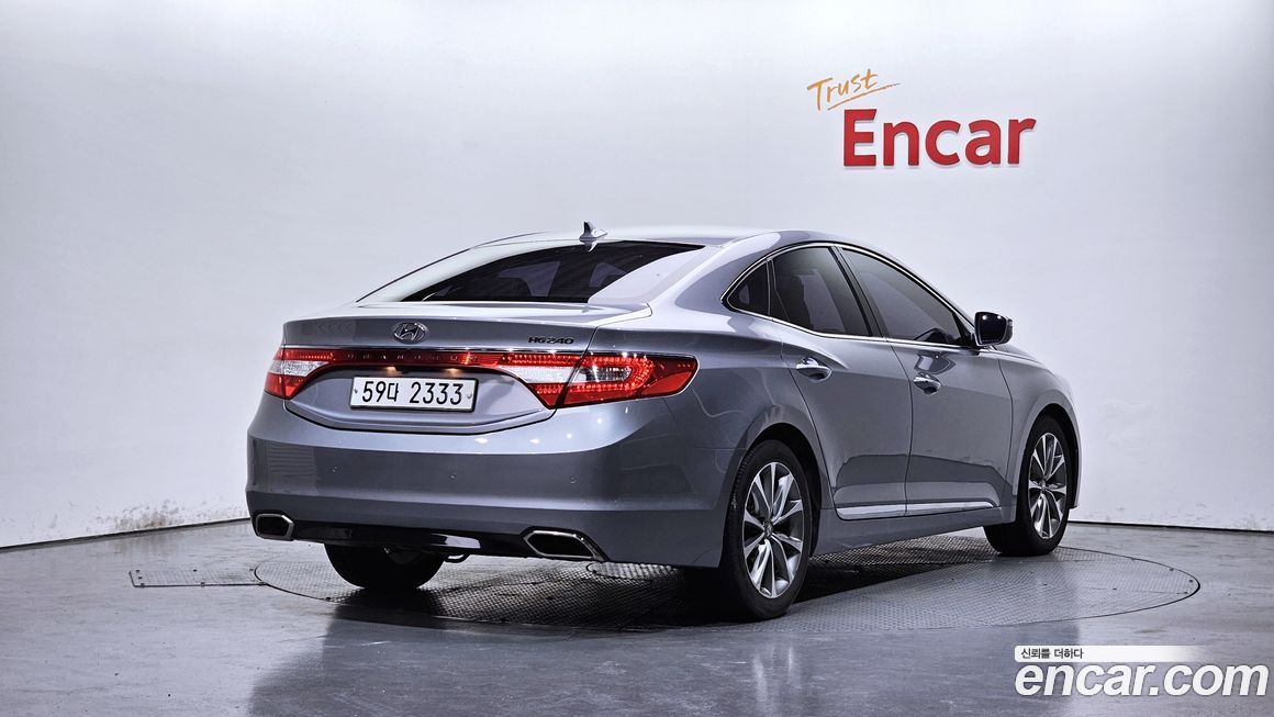 Hyundai Grandeur 2015