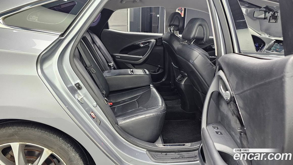 Hyundai Grandeur 2015