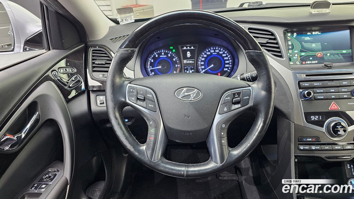 Hyundai Grandeur 2015