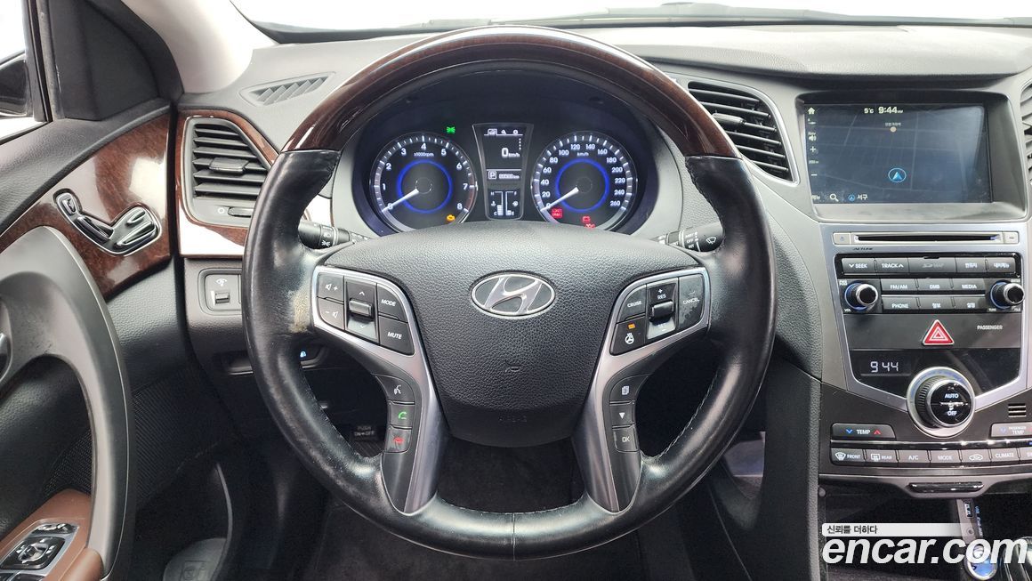 Hyundai Grandeur 2015