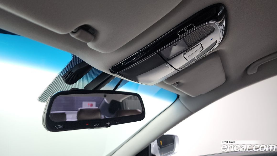 Hyundai Grandeur 2015