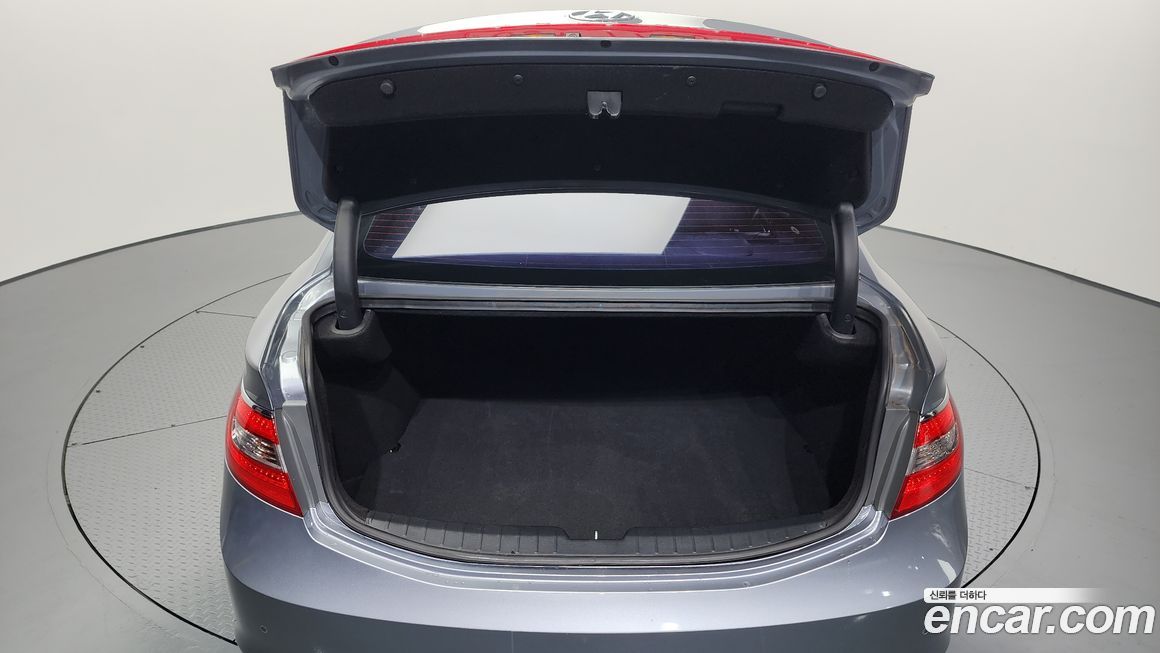 Hyundai Grandeur 2015