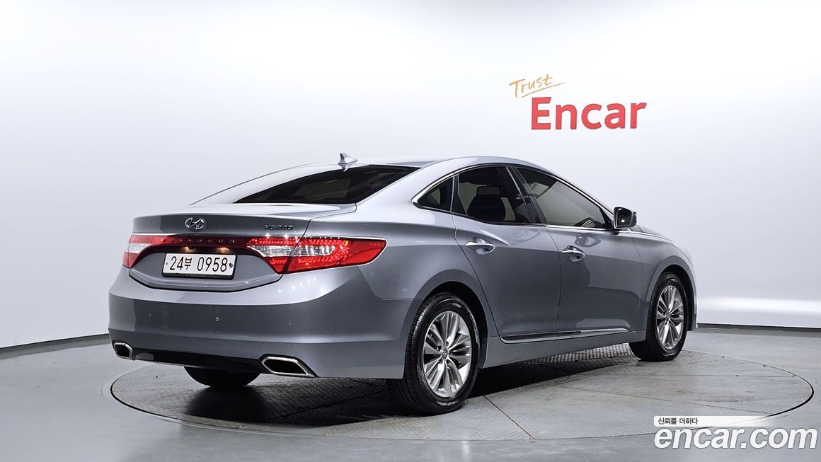 Hyundai Grandeur 2016