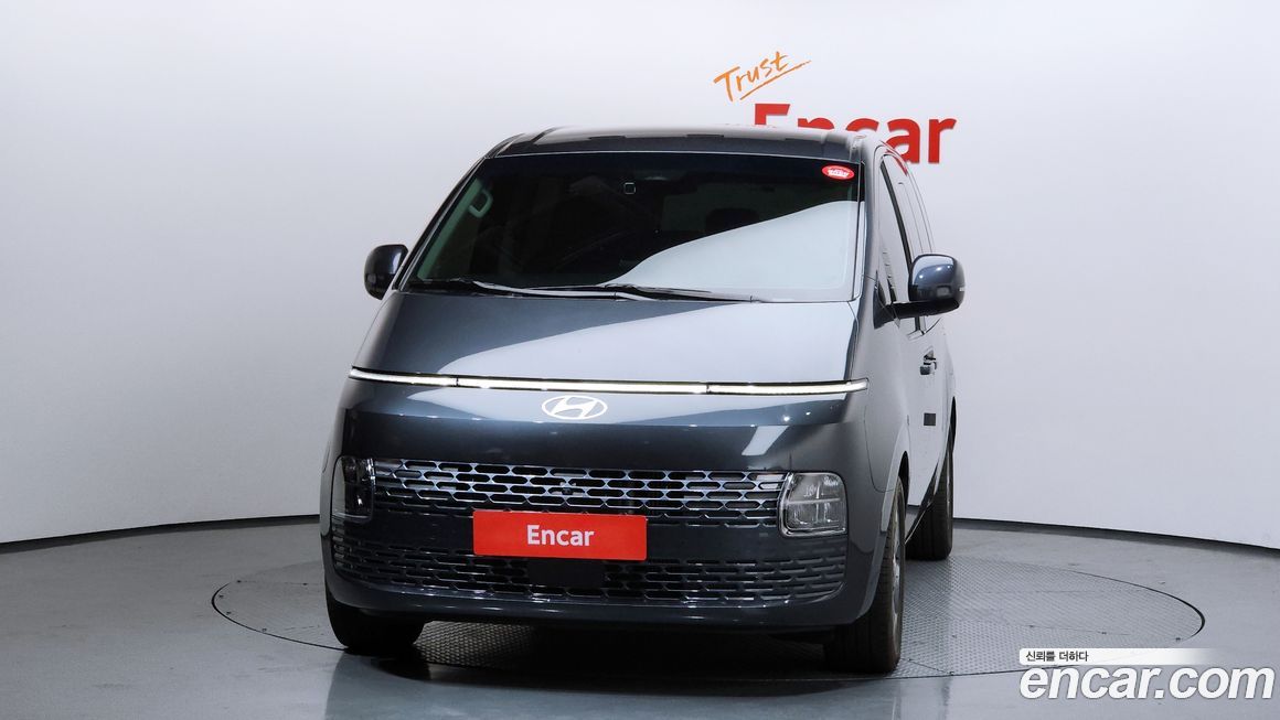 Hyundai Staria 2024