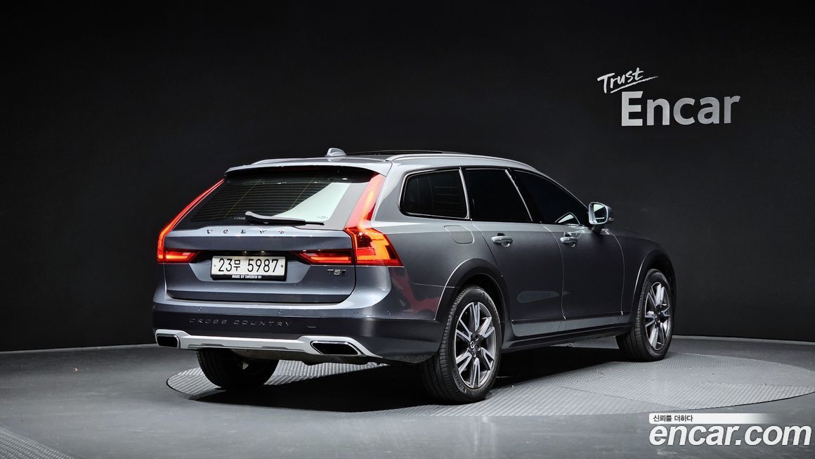 Volvo V90 2018