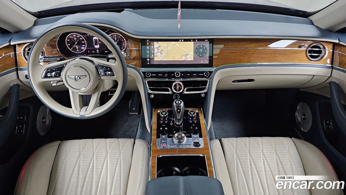 Bentley Flying Spur 2022