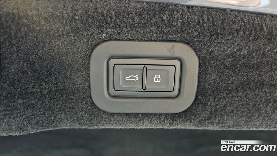 Bentley Flying Spur 2022