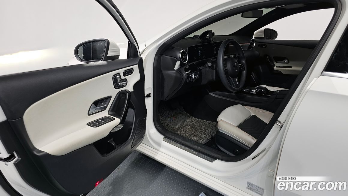 Mercedes-Benz A-Class 2020