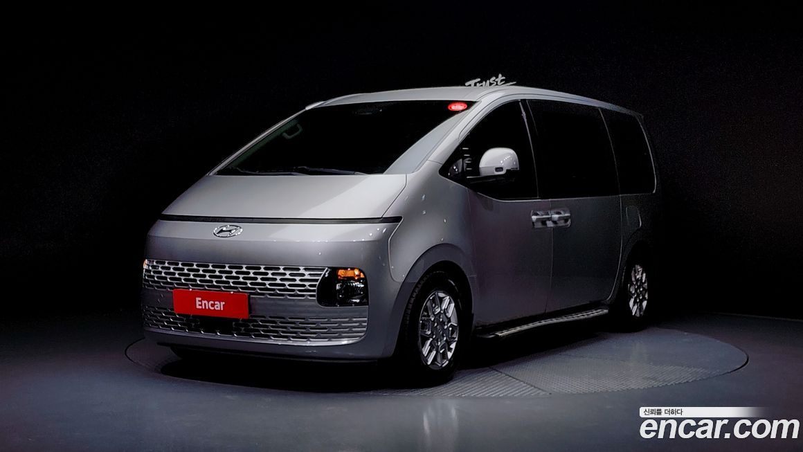 Hyundai Staria 2022